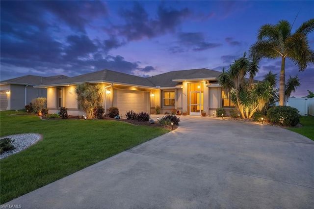 1815 NE 2nd PL, Cape Coral, FL 33909