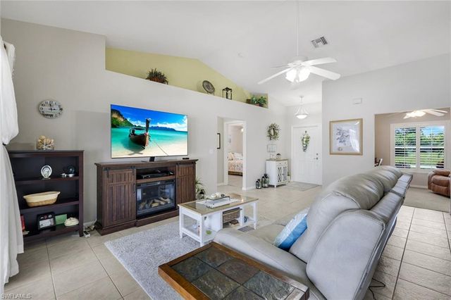 1815 NE 2nd PL, Cape Coral, FL 33909