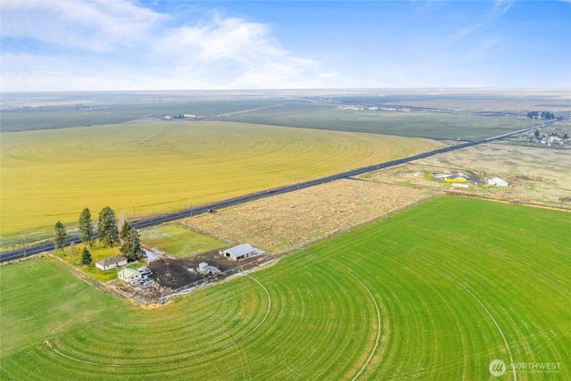 15645 NE Stratford Road, Moses Lake, WA 98837