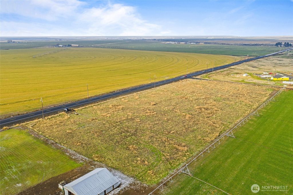 15645 NE Stratford Road, Moses Lake, WA 98837