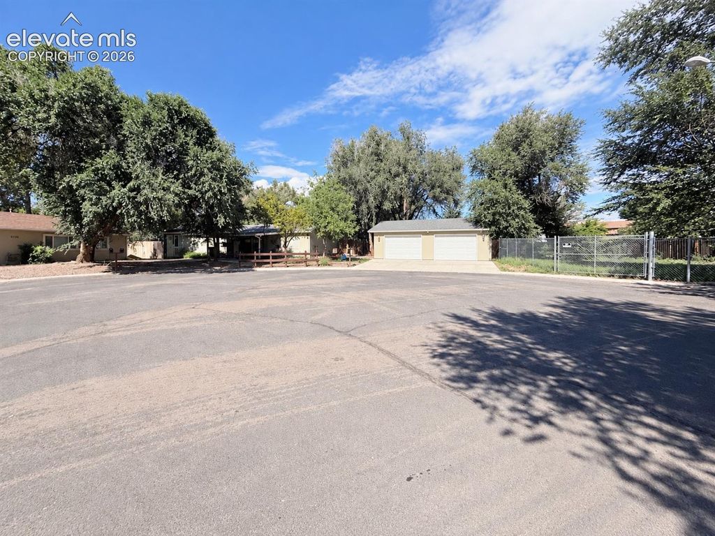 1130 Valley Manor Court, Colorado Springs, CO 80906 — photo 2