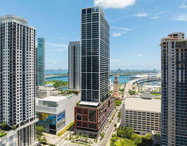 159 NE 6 3912, Miami, FL 33132