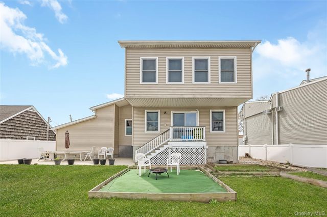 3729 Niami Street, Seaford, NY 11783