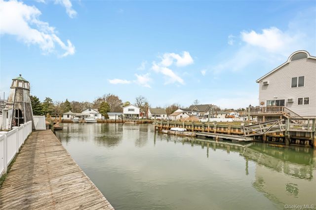 3729 Niami Street, Seaford, NY 11783