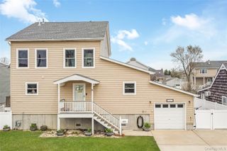 3729 Niami Street, Seaford, NY 11783
