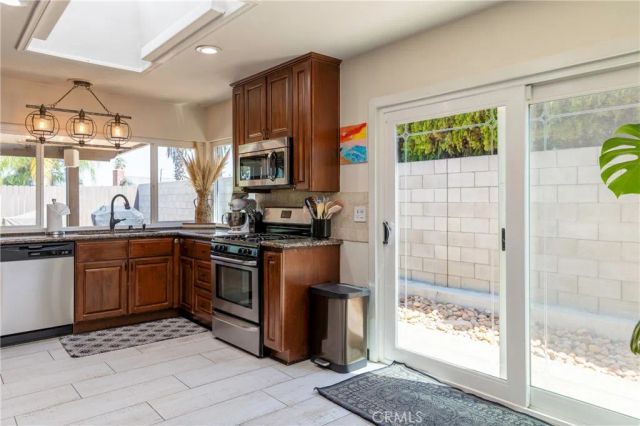 1324 Vallejo Drive, Corona, CA 92882