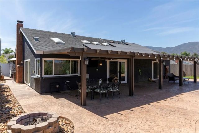 1324 Vallejo Drive, Corona, CA 92882