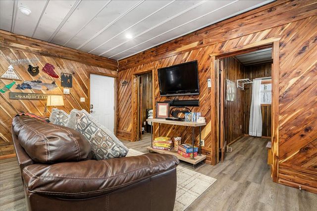 1922 Star Gap Road, Stanton, KY 40380
