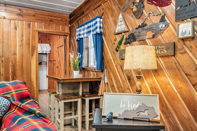 1922 Star Gap Road, Stanton, KY 40380