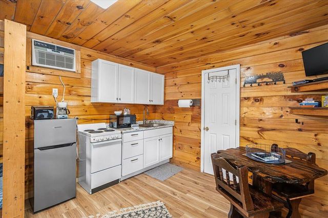 1922 Star Gap Road, Stanton, KY 40380
