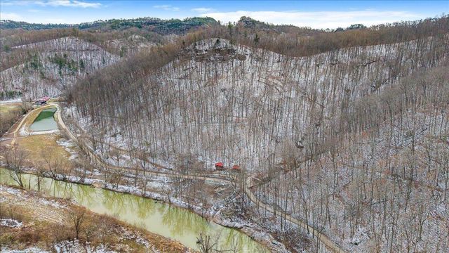 1922 Star Gap Road, Stanton, KY 40380