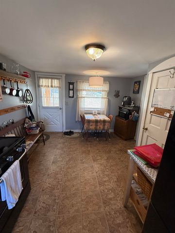 495 Lawrence Road, Waterford, VT 05819