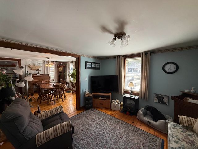 495 Lawrence Road, Waterford, VT 05819