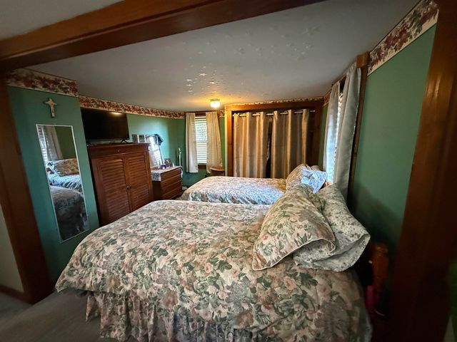 495 Lawrence Road, Waterford, VT 05819