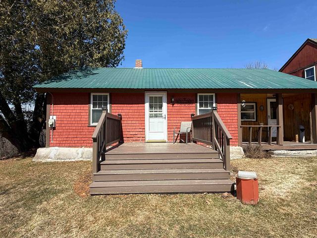495 Lawrence Road, Waterford, VT 05819