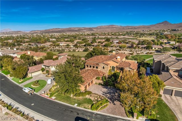 16 Anthem Pointe Court, Henderson, NV 89052