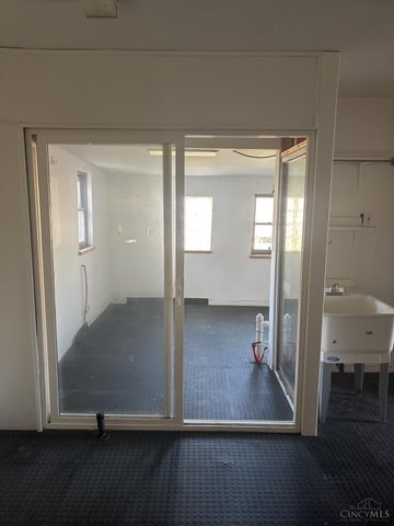 3200 Illinois Avenue, Middletown, OH 45042