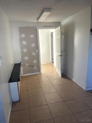 3200 Illinois Avenue, Middletown, OH 45042