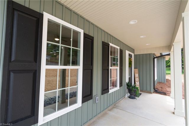 190 Old Pinnacle Hotel Road, Pinnacle, NC 27043