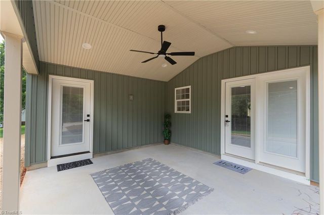 190 Old Pinnacle Hotel Road, Pinnacle, NC 27043