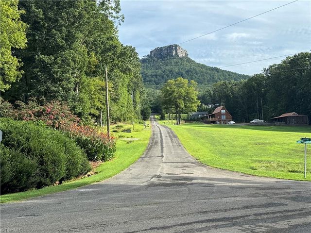 190 Old Pinnacle Hotel Road, Pinnacle, NC 27043