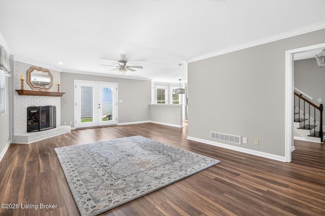 5111 Oaklawn Park Dr, Louisville, KY 40299