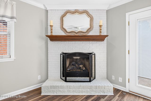 5111 Oaklawn Park Dr, Louisville, KY 40299