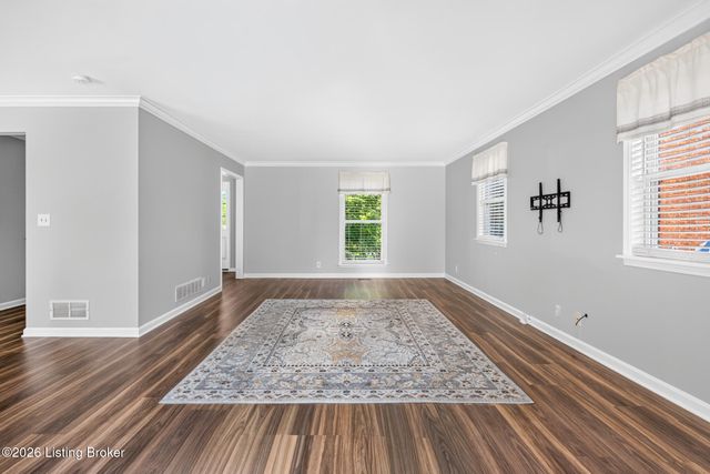5111 Oaklawn Park Dr, Louisville, KY 40299