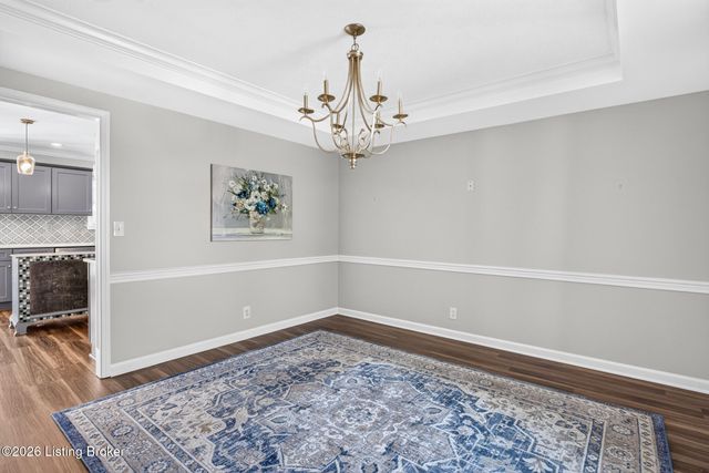 5111 Oaklawn Park Dr, Louisville, KY 40299