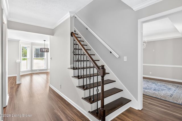 5111 Oaklawn Park Dr, Louisville, KY 40299