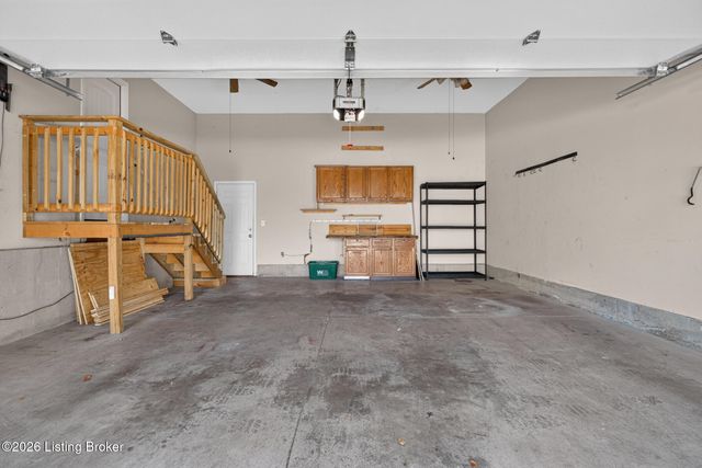 5111 Oaklawn Park Dr, Louisville, KY 40299