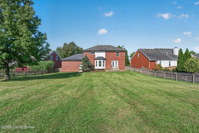 5111 Oaklawn Park Dr, Louisville, KY 40299