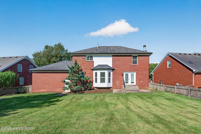 5111 Oaklawn Park Dr, Louisville, KY 40299