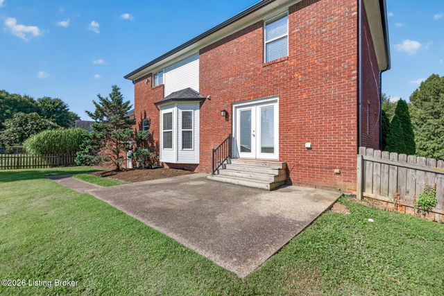 5111 Oaklawn Park Dr, Louisville, KY 40299