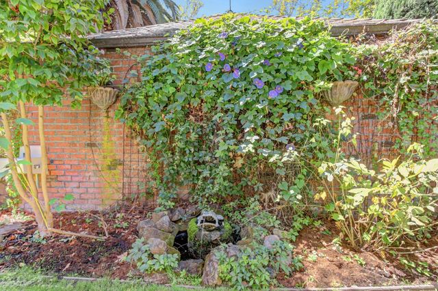 725 33rd Street, Sacramento, CA 95816
