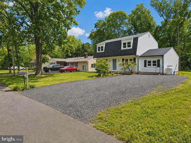 232 MAPLE DR, Browns Mills, NJ 08015
