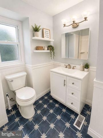 232 MAPLE DR, Browns Mills, NJ 08015