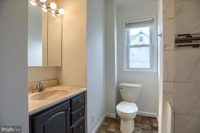 7606 AVONDALE AVE, Baltimore, MD 21224