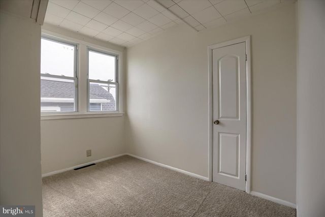 7606 AVONDALE AVE, Baltimore, MD 21224