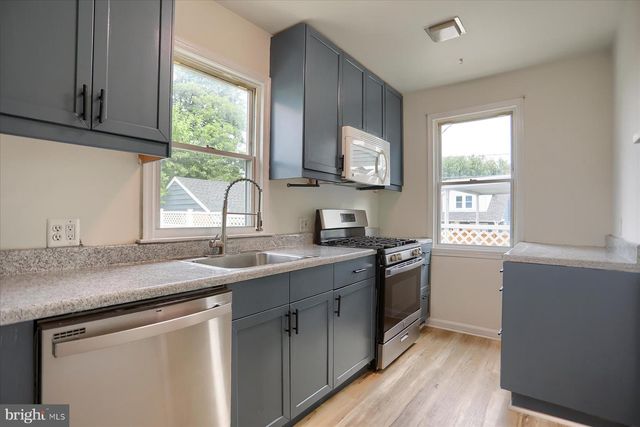 7606 AVONDALE AVE, Baltimore, MD 21224