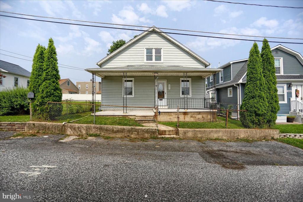 7606 AVONDALE AVE, Baltimore, MD 21224