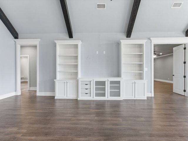910 County Road 1111, Decatur, TX 76234
