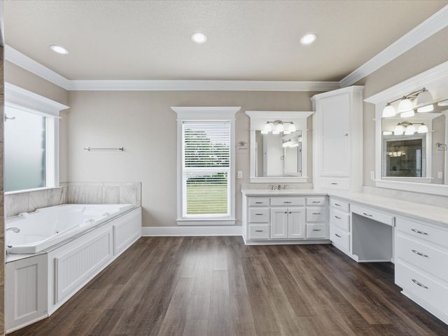 910 County Road 1111, Decatur, TX 76234