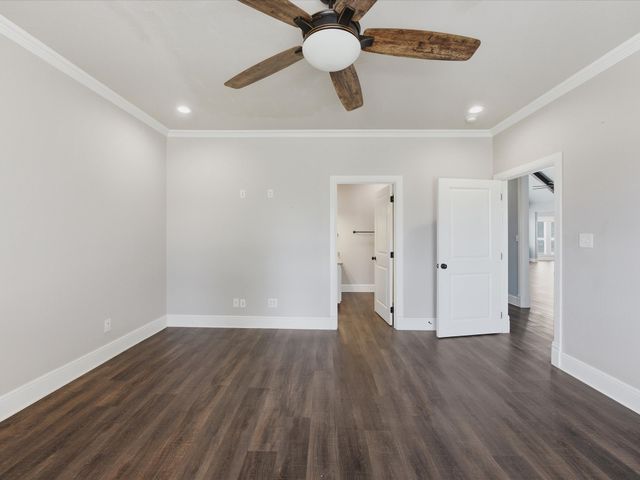 910 County Road 1111, Decatur, TX 76234