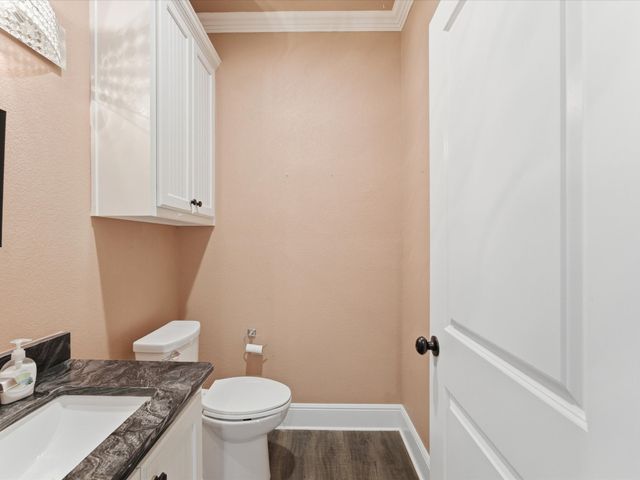 910 County Road 1111, Decatur, TX 76234