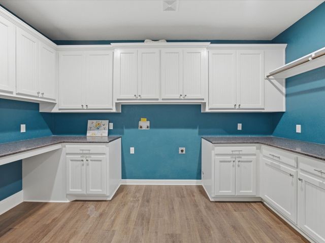 910 County Road 1111, Decatur, TX 76234