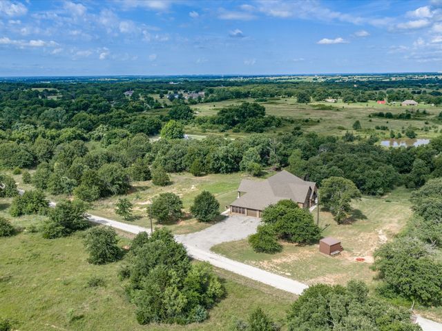910 County Road 1111, Decatur, TX 76234