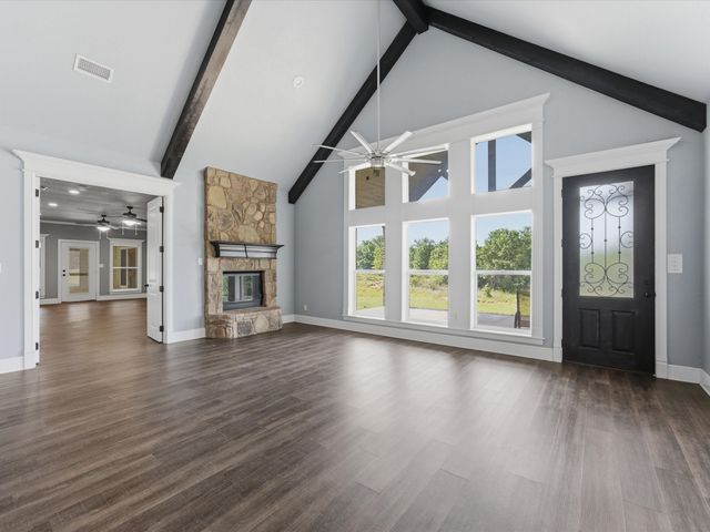 910 County Road 1111, Decatur, TX 76234