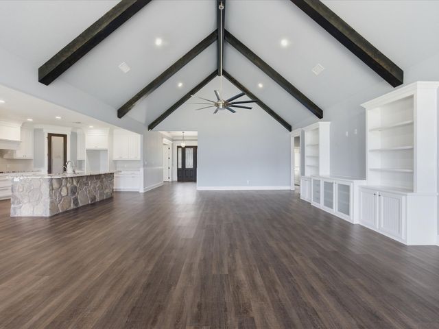 910 County Road 1111, Decatur, TX 76234