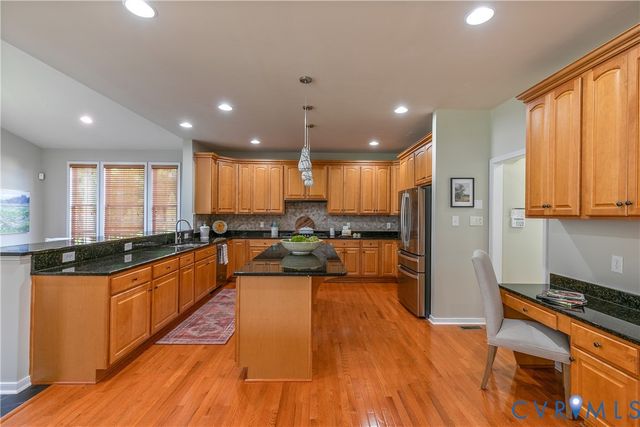 3005 Ridgegate Dr, Glen Allen, VA 23059